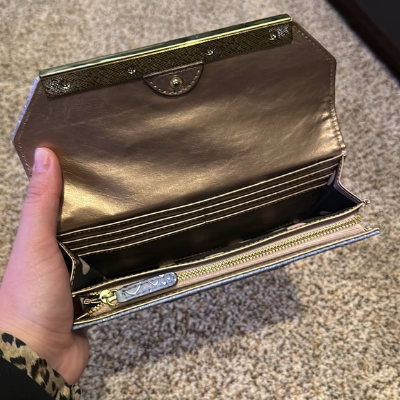 Anne Klein Wallet - Picture 2 of 3